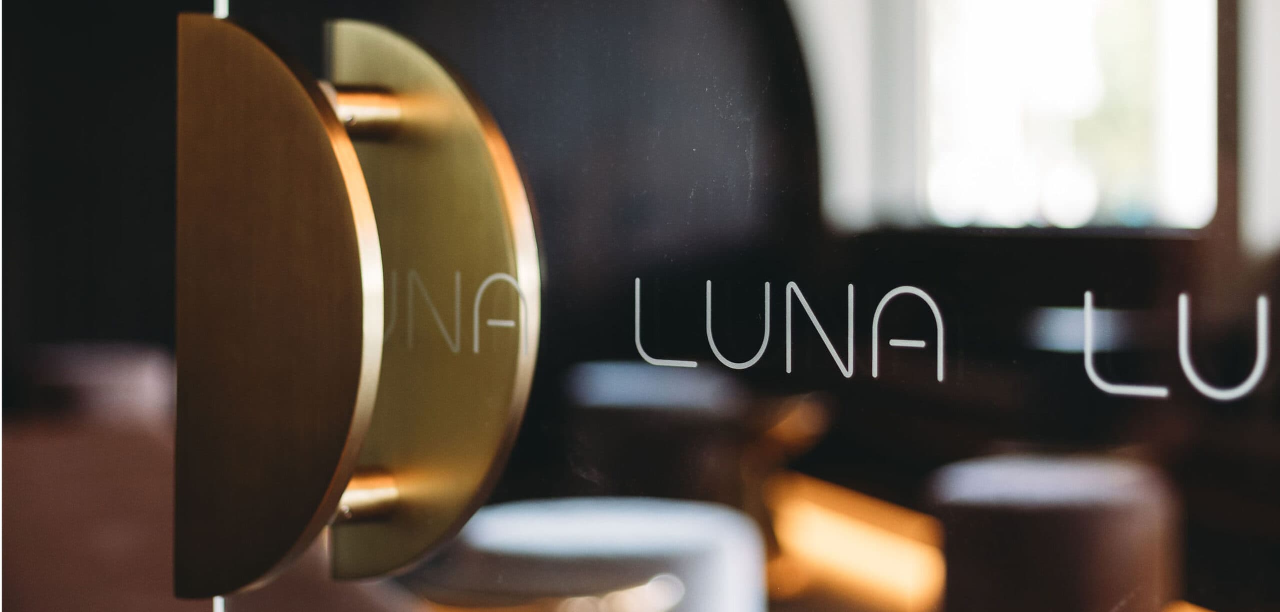 Luna