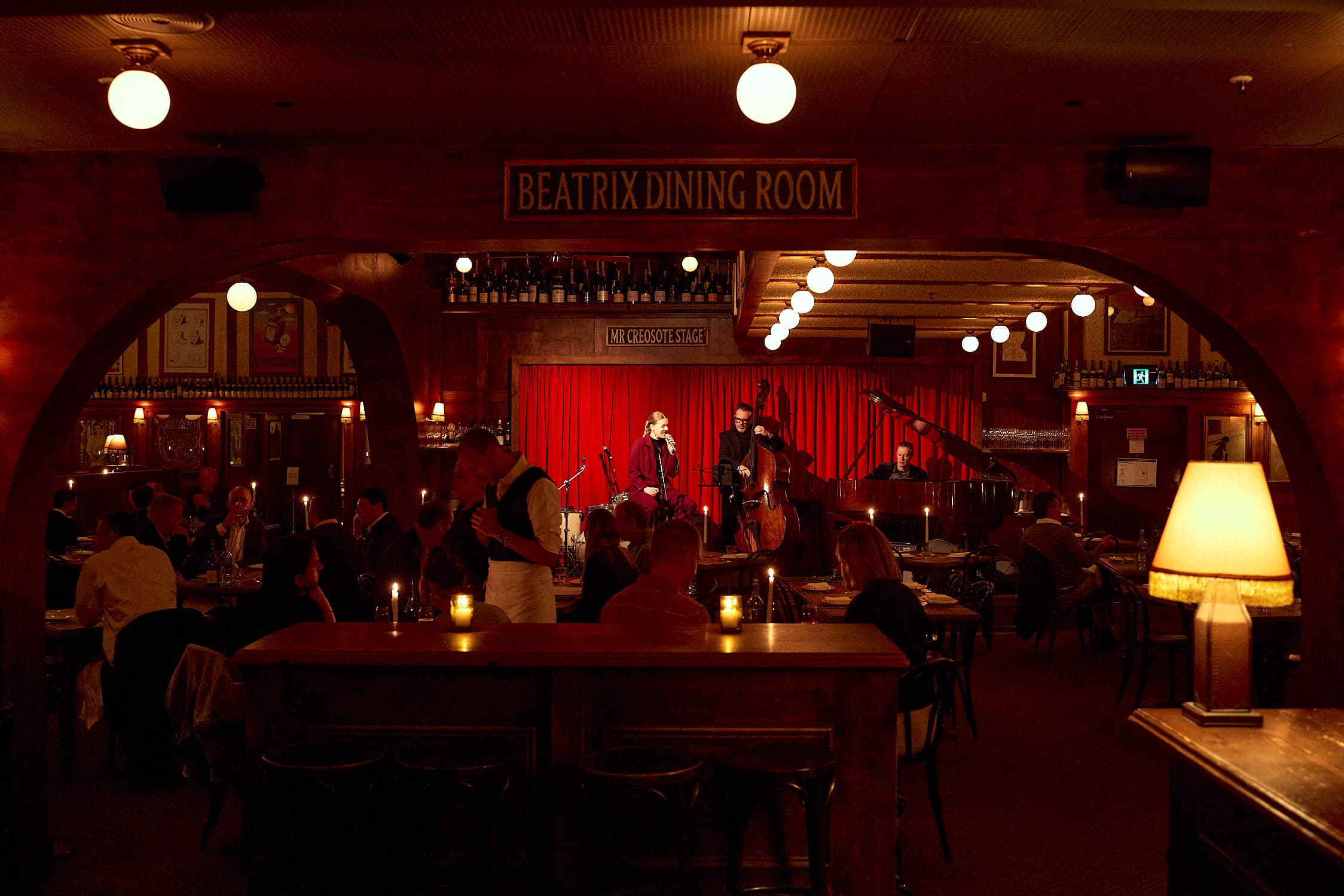 Restaurant Hubert — restaurant in Sydney