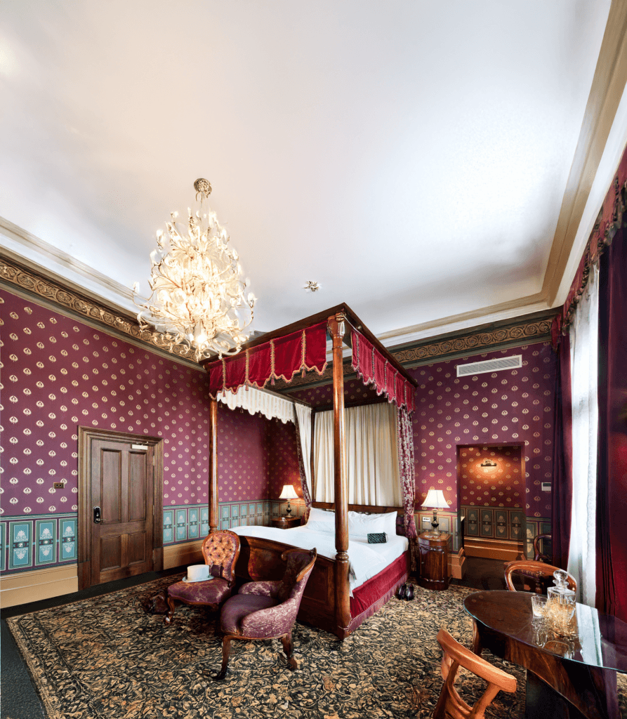 Craig's Royal Hotel
