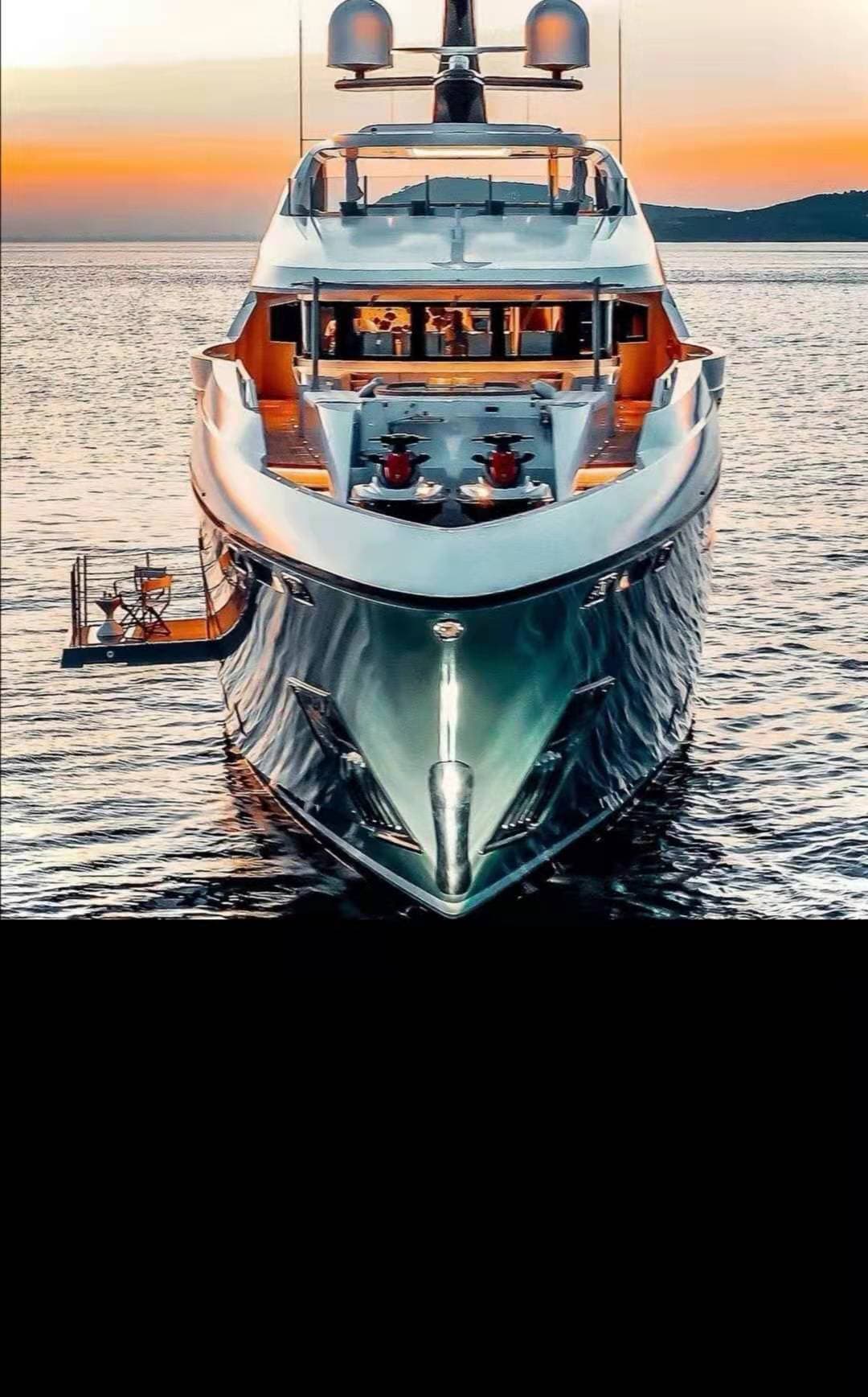 Uboat--Lux Party Boat