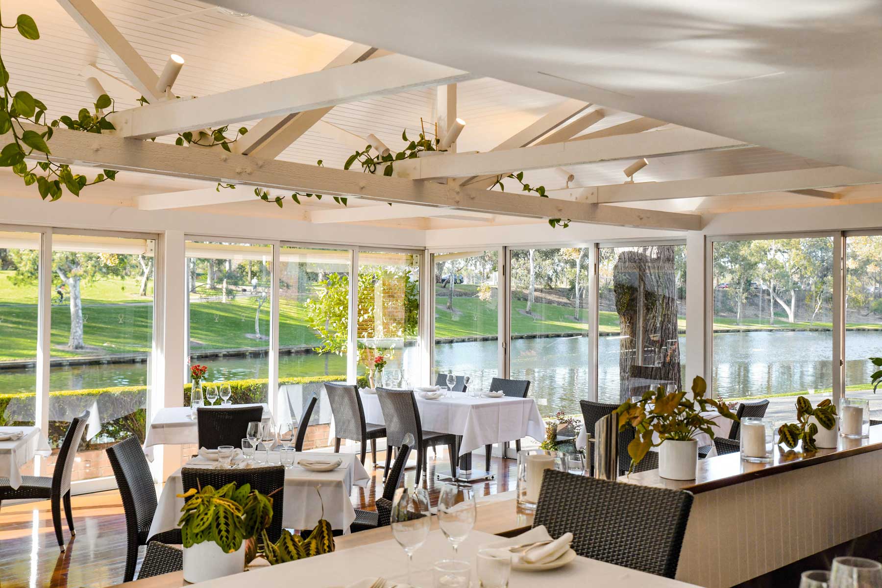 Jolleys Boathouse