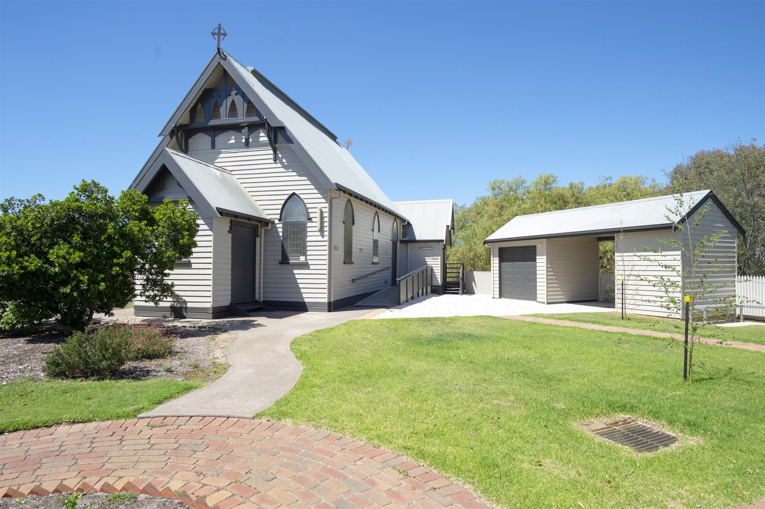 Cobbin Chapel & Homestead