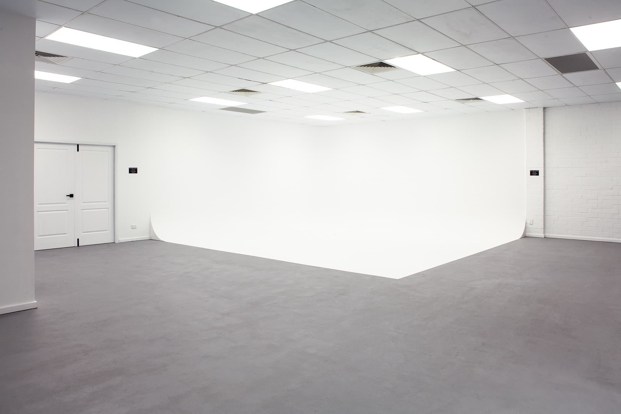 Flash Photo Studios