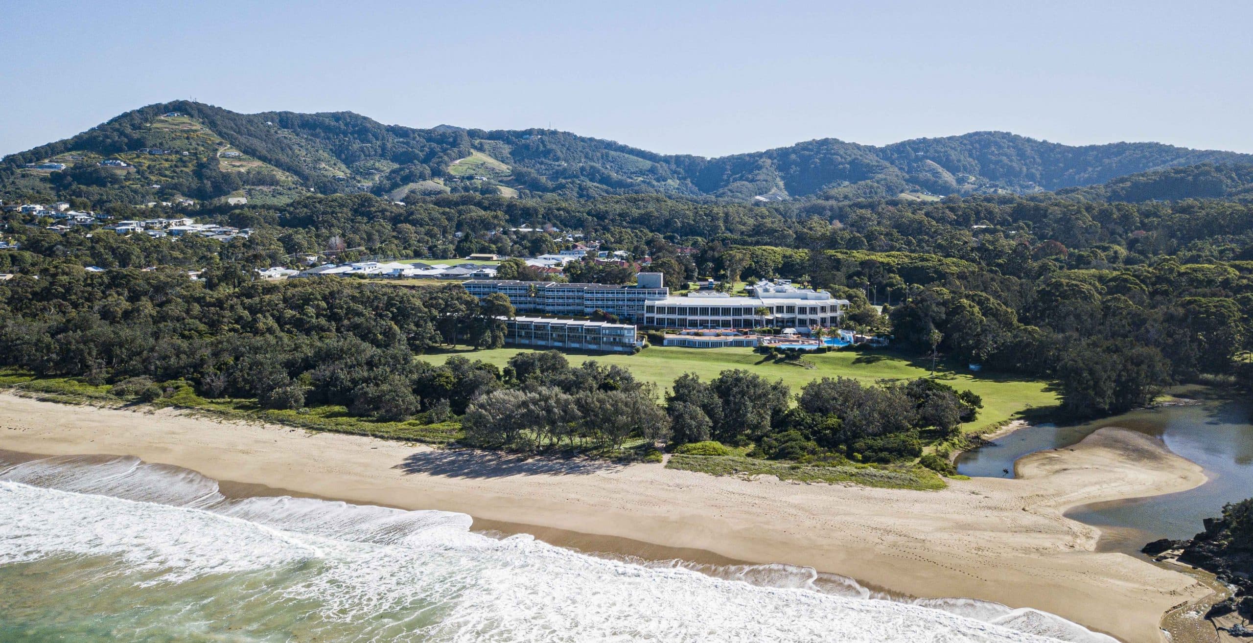 Horizons Restaurant & Bar at Opal Cove Resort Coffs Coast
